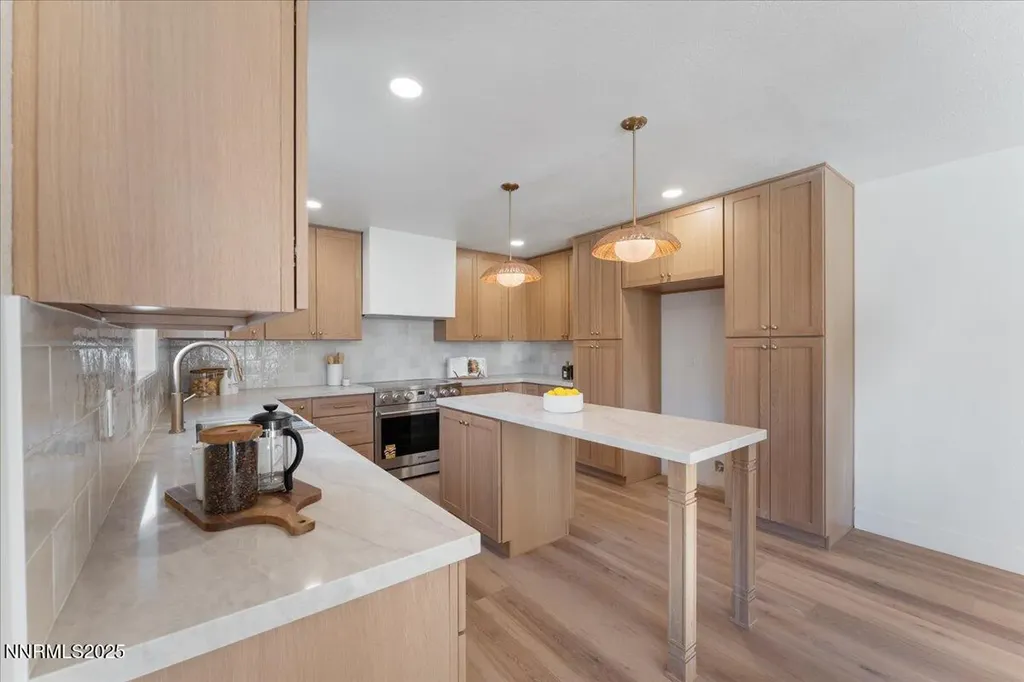 20217 Virginia Reno NV 89521