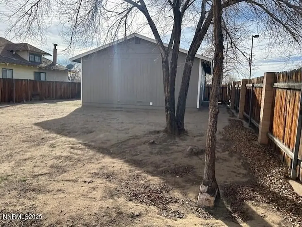 943 Front Fallon NV 89406