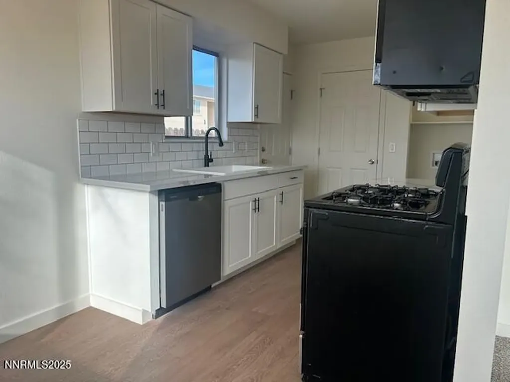 943 Front Fallon NV 89406