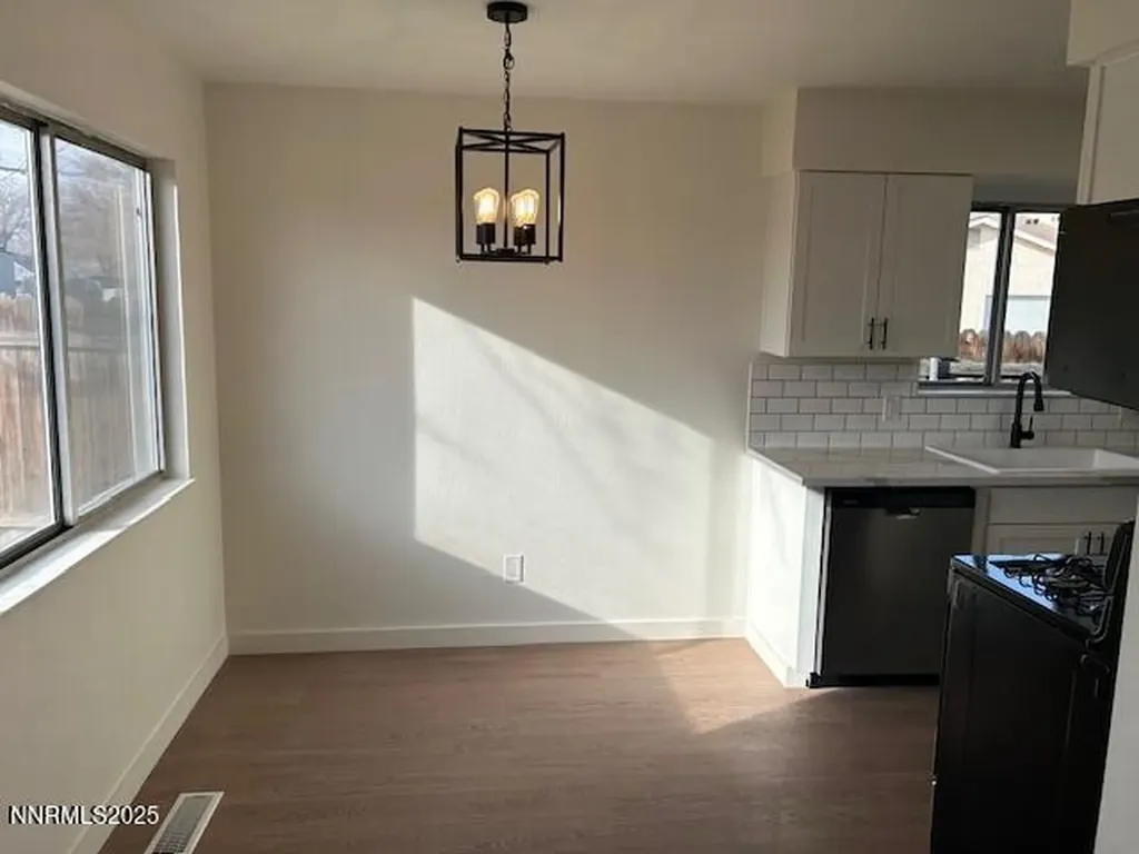943 Front Fallon NV 89406