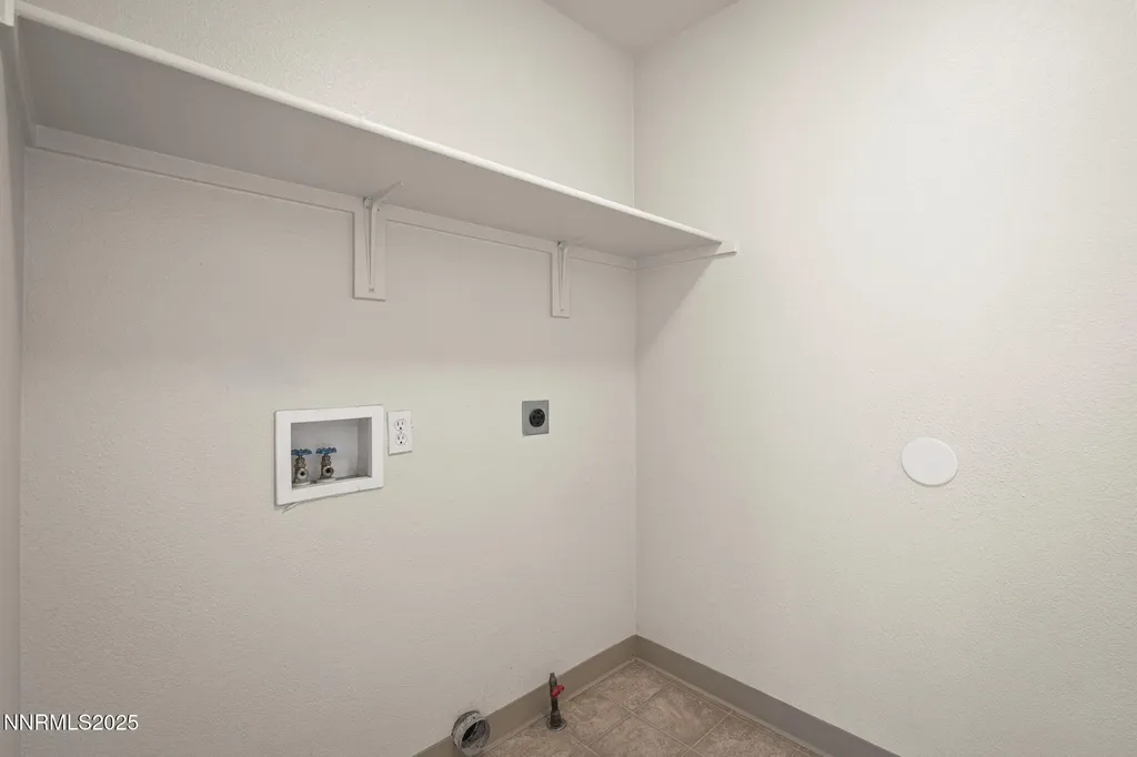 17782 Fossil Reno NV 89508
