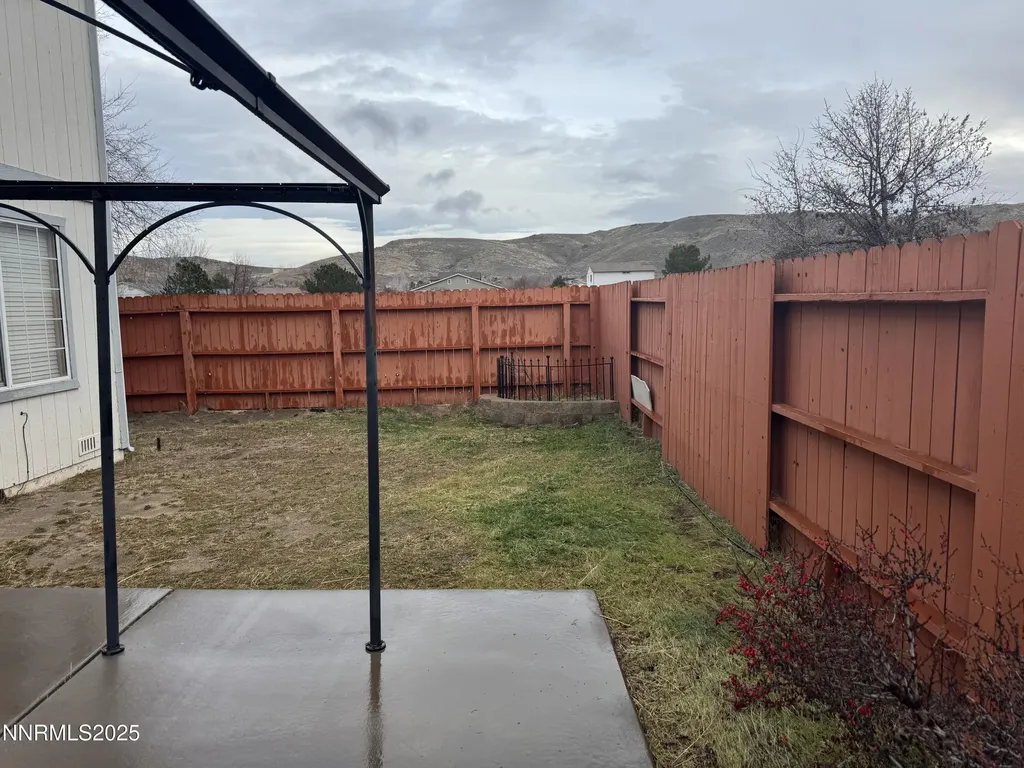 17782 Fossil Reno NV 89508