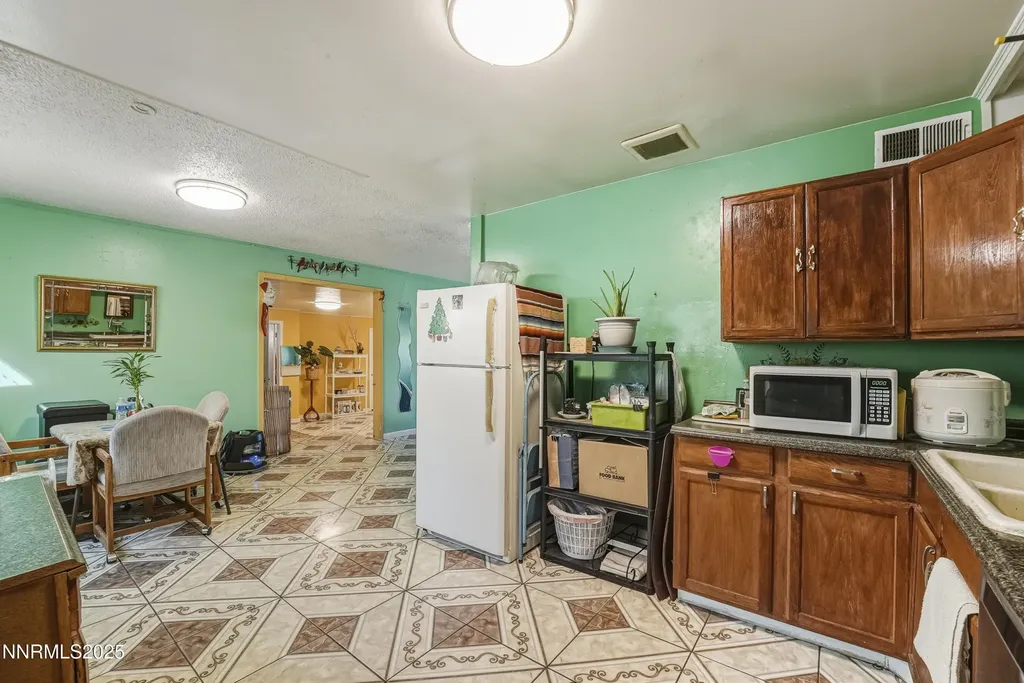 2021 1st Sparks NV 89431