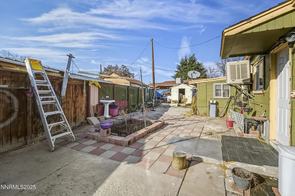 2021 1st Sparks NV 89431