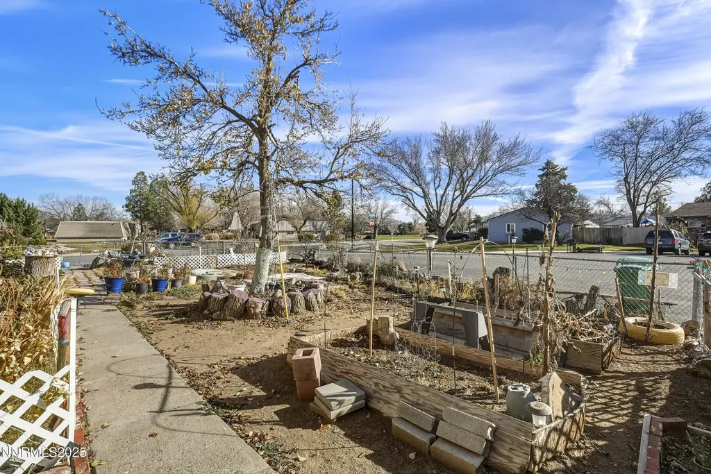 2021 1st Sparks NV 89431