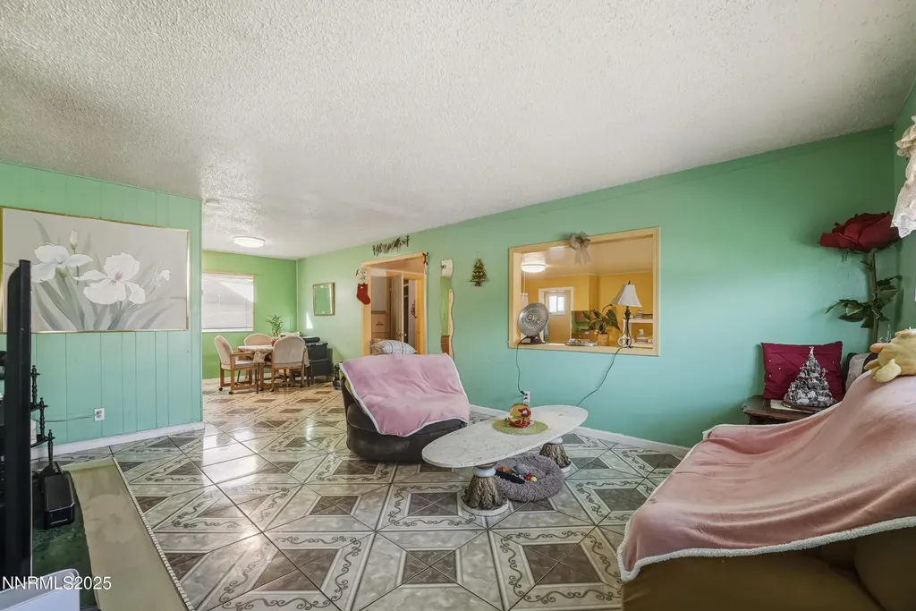 2021 1st Sparks NV 89431