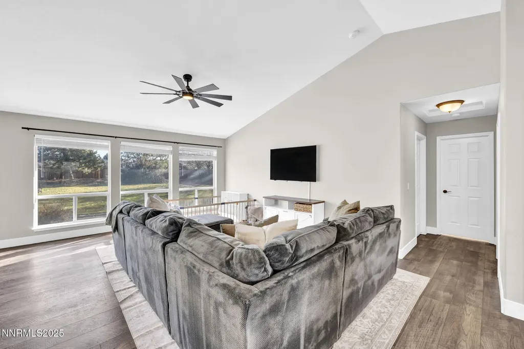 2639 Wildrye Minden NV 89423