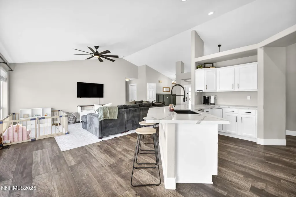 2639 Wildrye Minden NV 89423