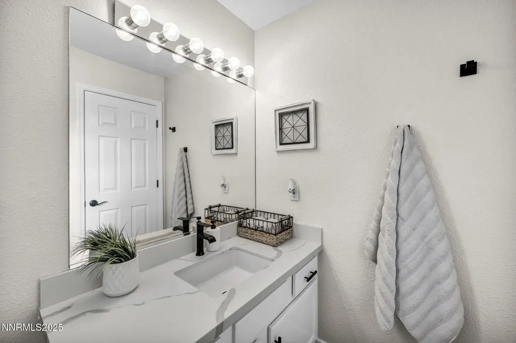 2639 Wildrye Minden NV 89423