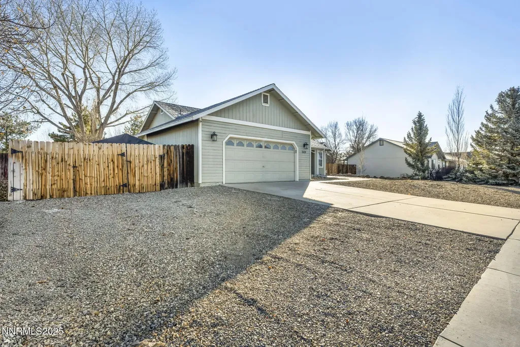 2639 Wildrye Minden NV 89423