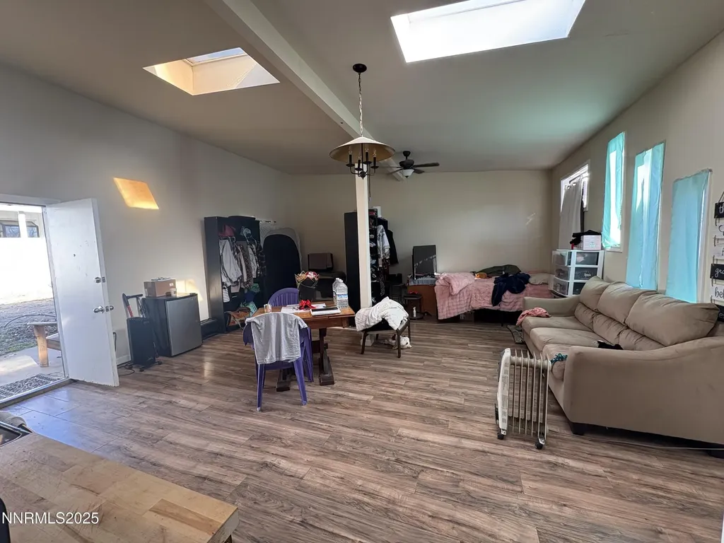 5884 Leon Sun Valley NV 89433