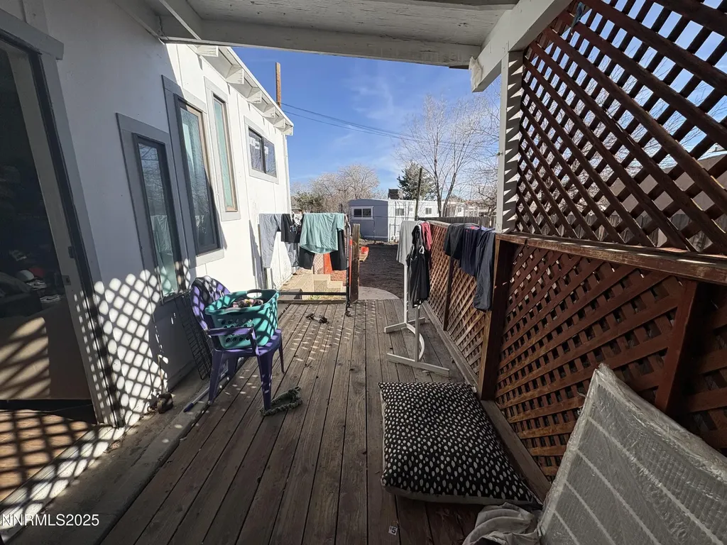 5884 Leon Sun Valley NV 89433