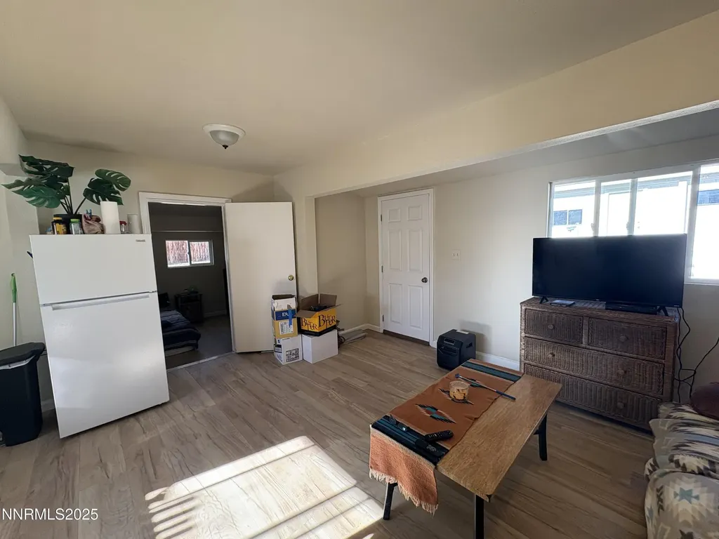 5884 Leon Sun Valley NV 89433