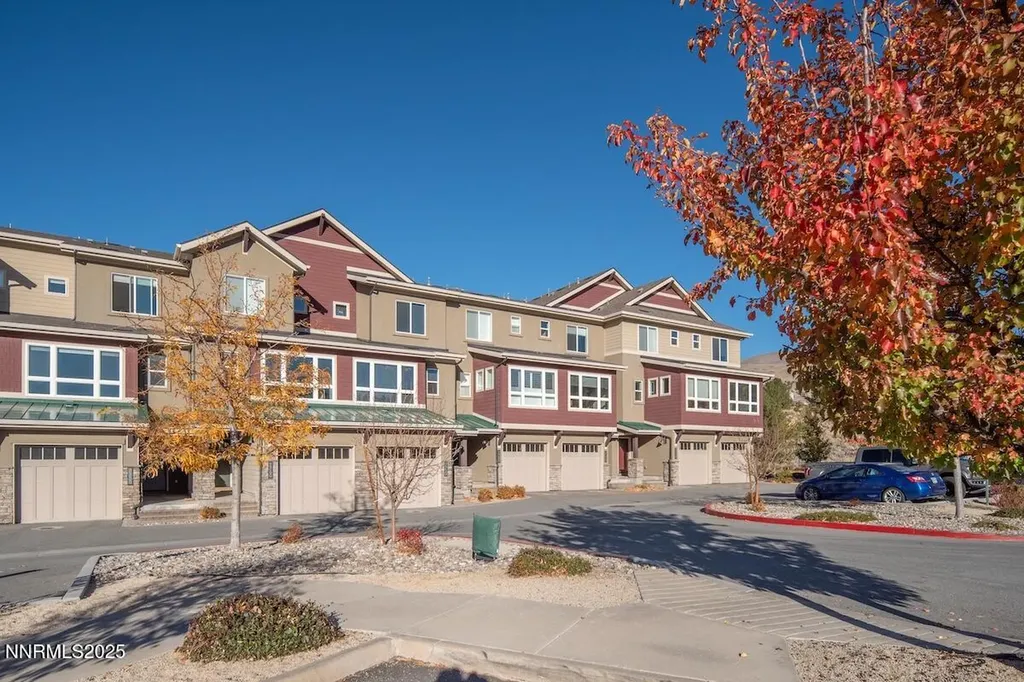 7790 Town Square Reno NV 89523