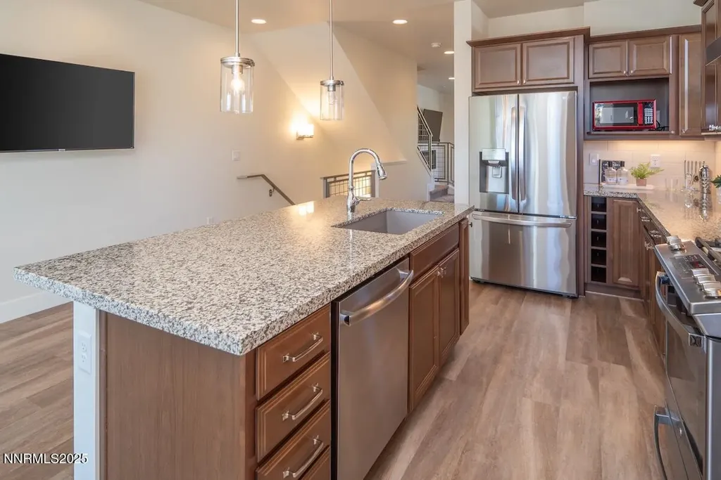 7790 Town Square Reno NV 89523