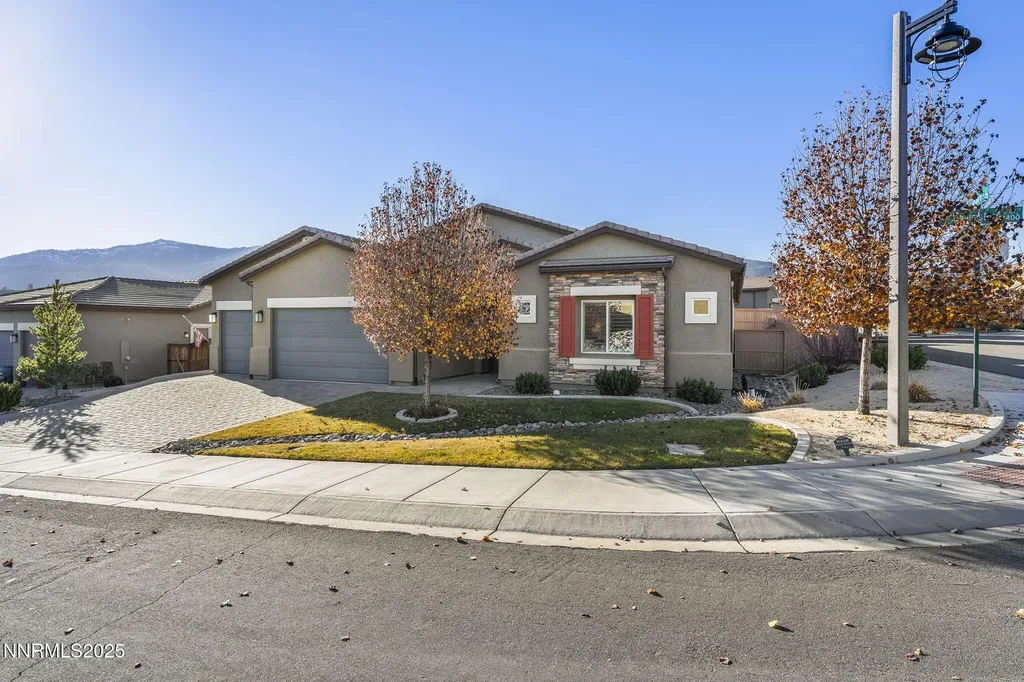 425 Chelmsford Reno NV 89439