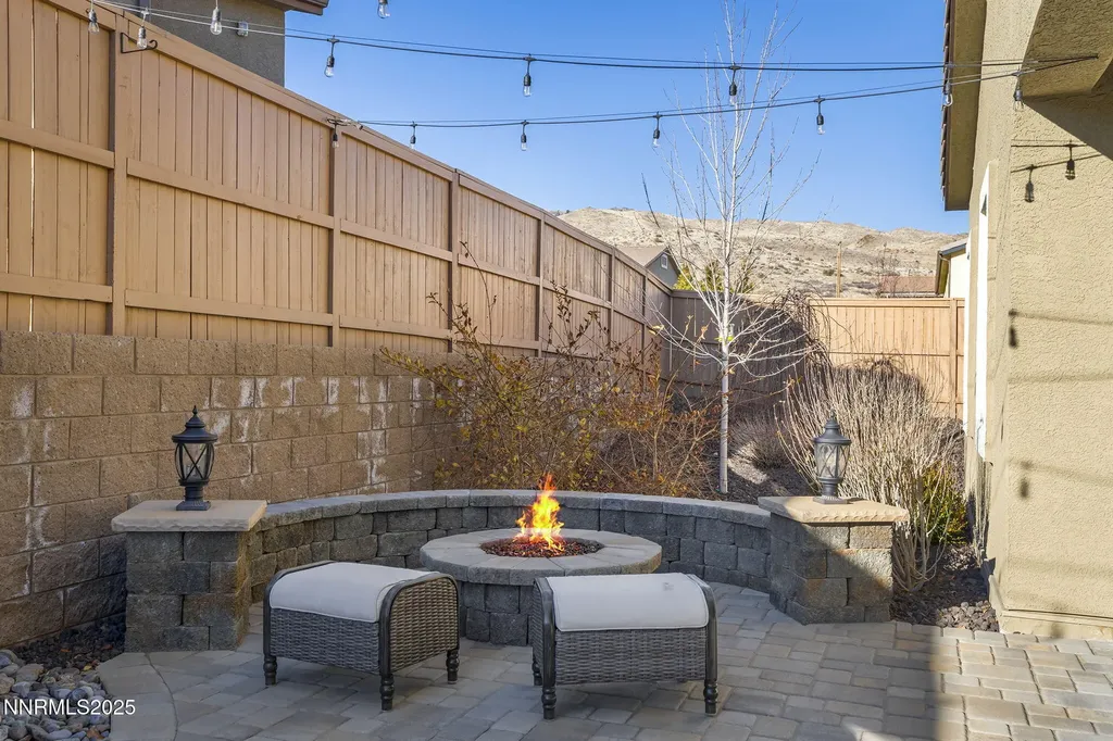 425 Chelmsford Reno NV 89439