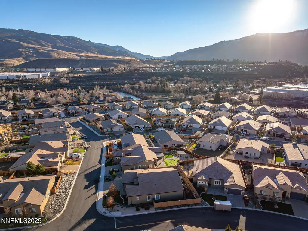 425 Chelmsford Reno NV 89439