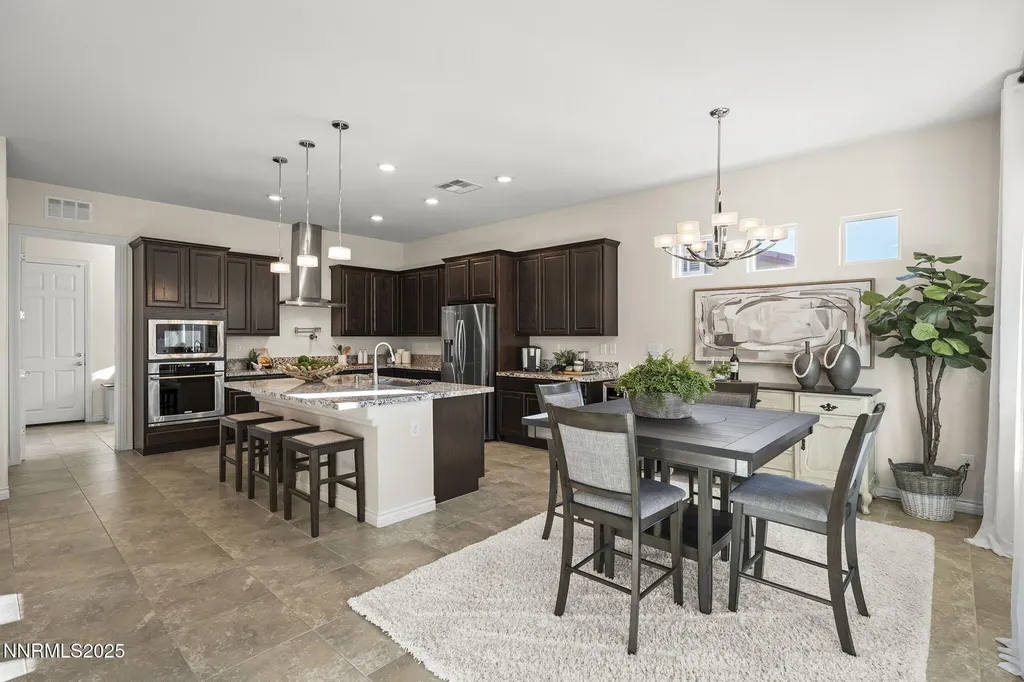 425 Chelmsford Reno NV 89439