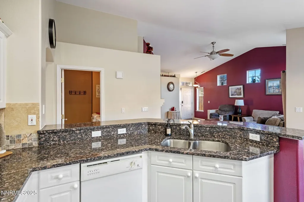 7766 Corneta Sparks NV 89436