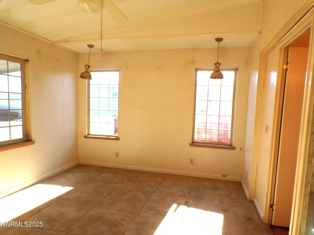 305 Parkland Fernley NV 89408