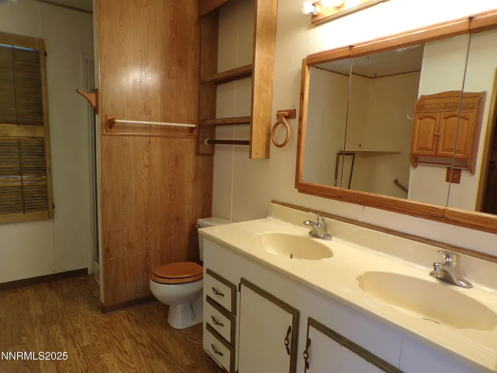 305 Parkland Fernley NV 89408
