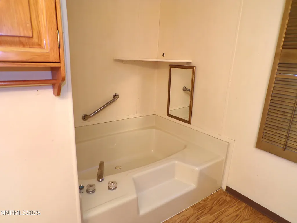 305 Parkland Fernley NV 89408