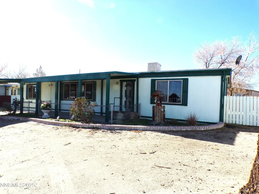 305 Parkland Fernley NV 89408