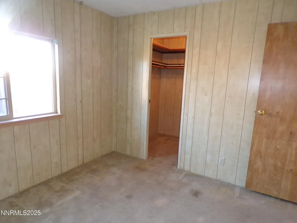 305 Parkland Fernley NV 89408