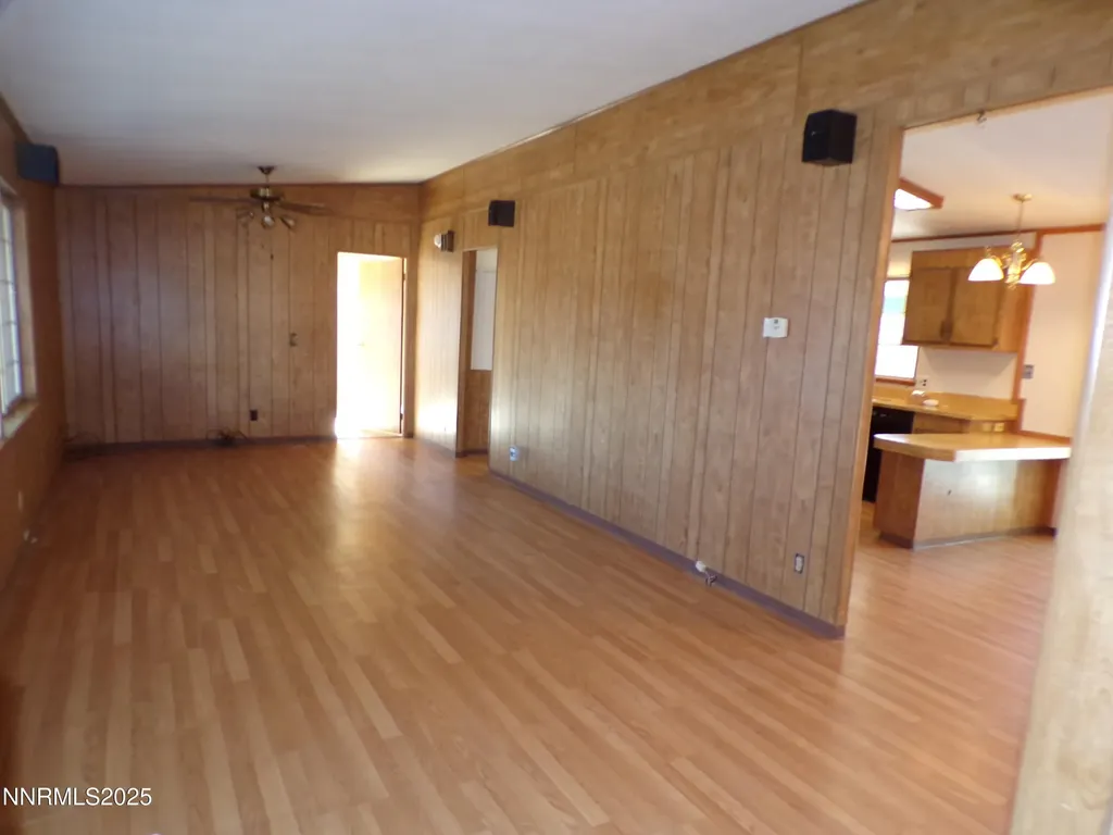 305 Parkland Fernley NV 89408