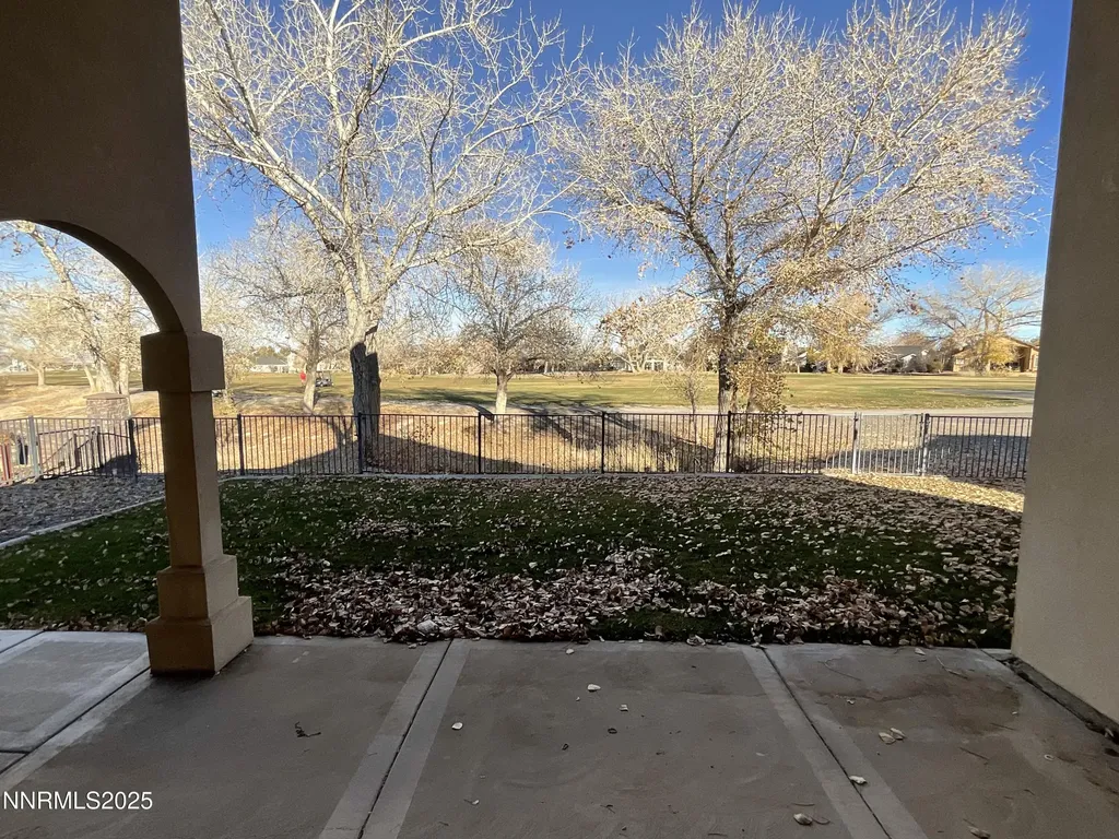 768 Divot Fernley NV 89408