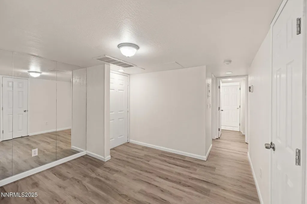 2555 Clear Acre Reno NV 89512