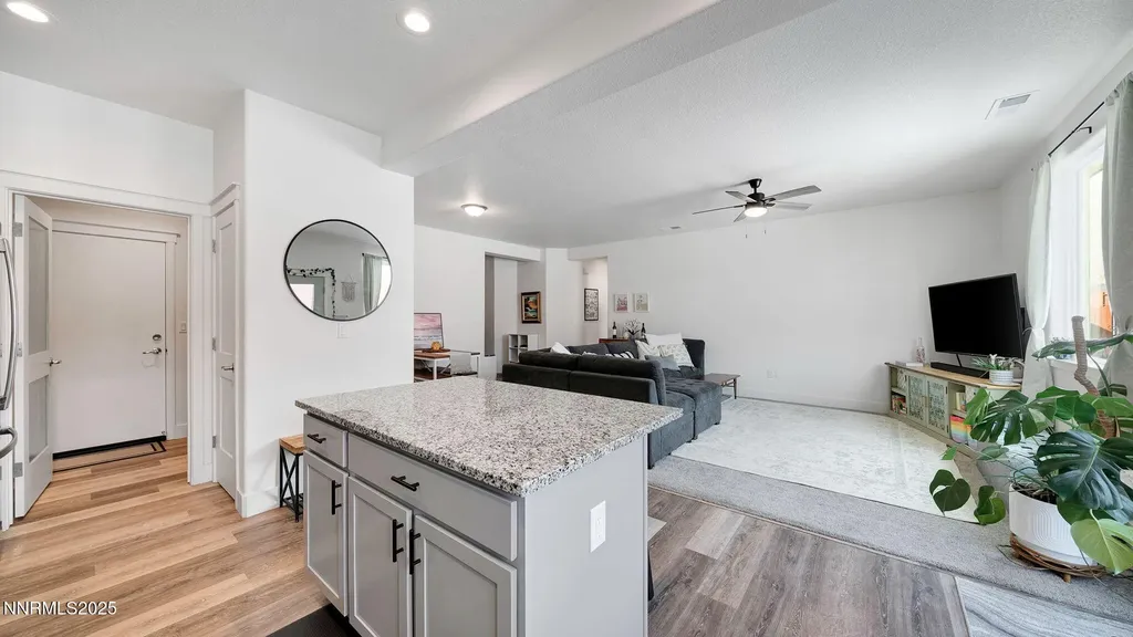 17821 Davis Meadow Reno NV 89508