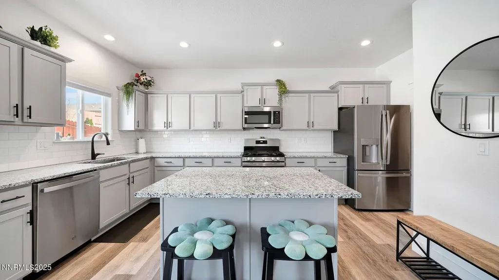 17821 Davis Meadow Reno NV 89508
