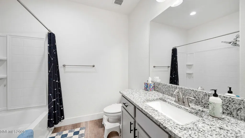 17821 Davis Meadow Reno NV 89508