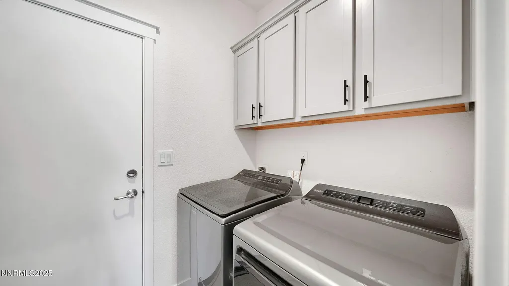 17821 Davis Meadow Reno NV 89508
