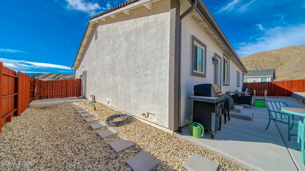 17821 Davis Meadow Reno NV 89508