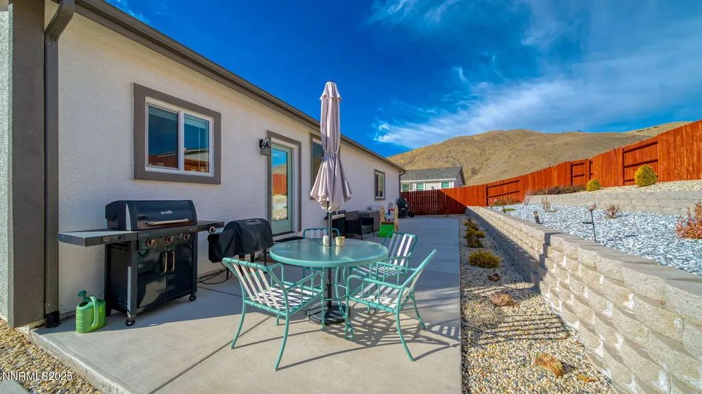 17821 Davis Meadow Reno NV 89508