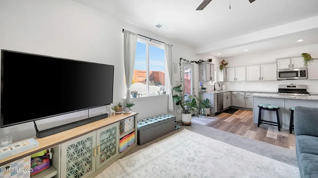 17821 Davis Meadow Reno NV 89508