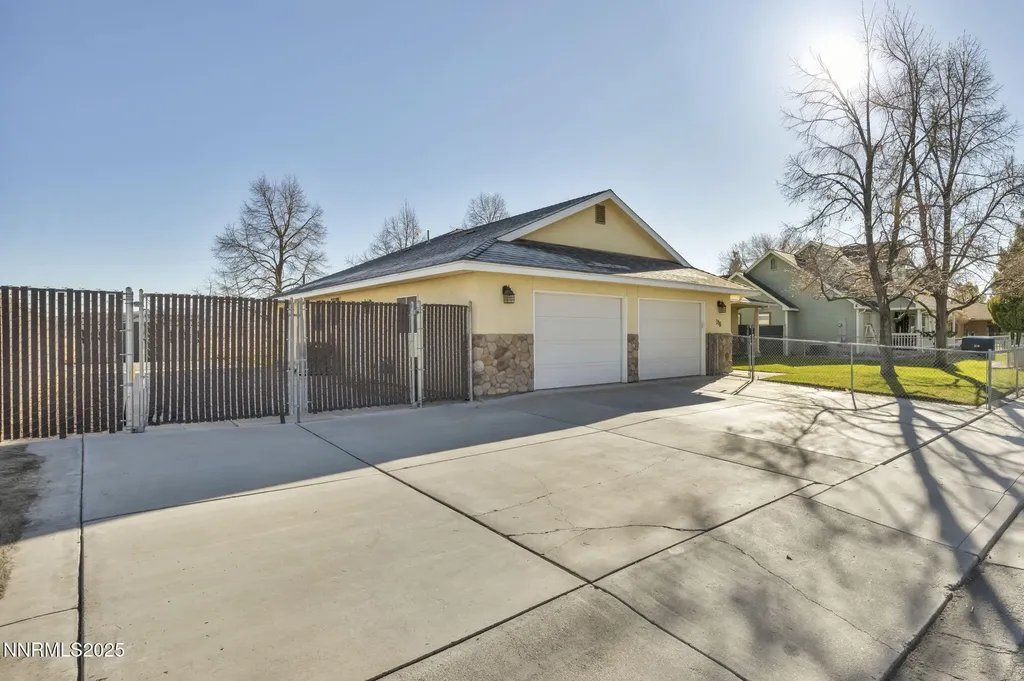 316 Kay Yerington NV 89447