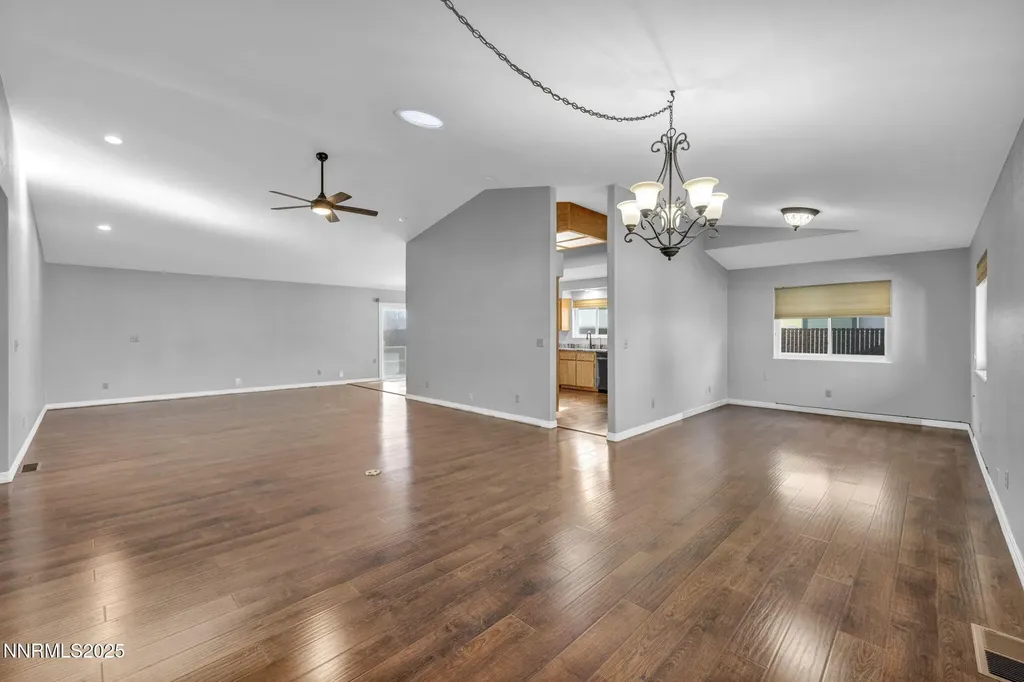 316 Kay Yerington NV 89447