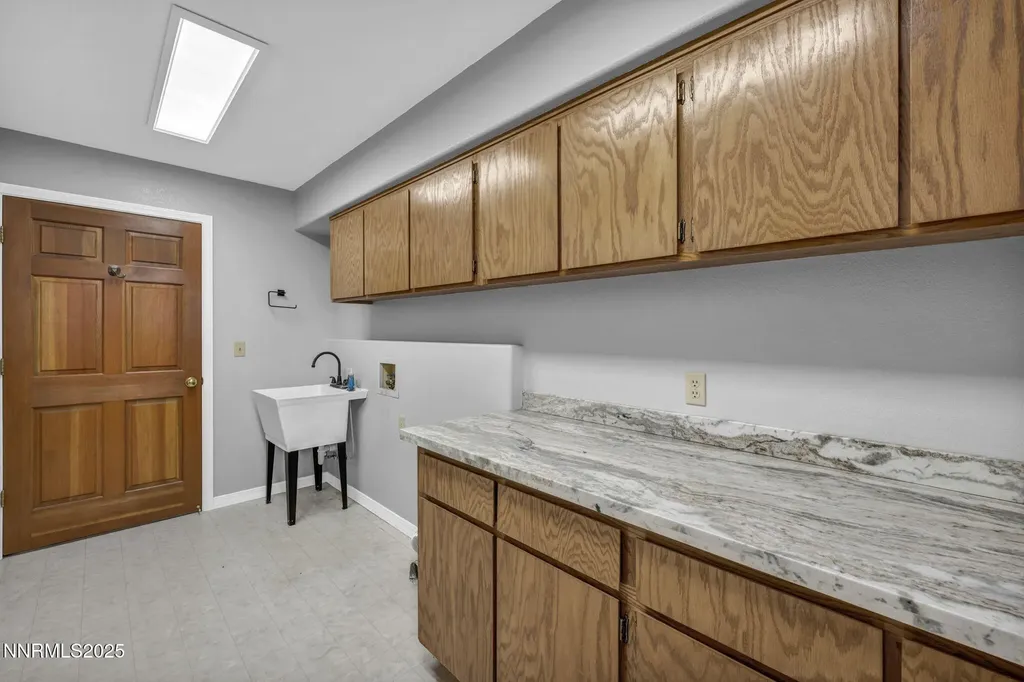 316 Kay Yerington NV 89447