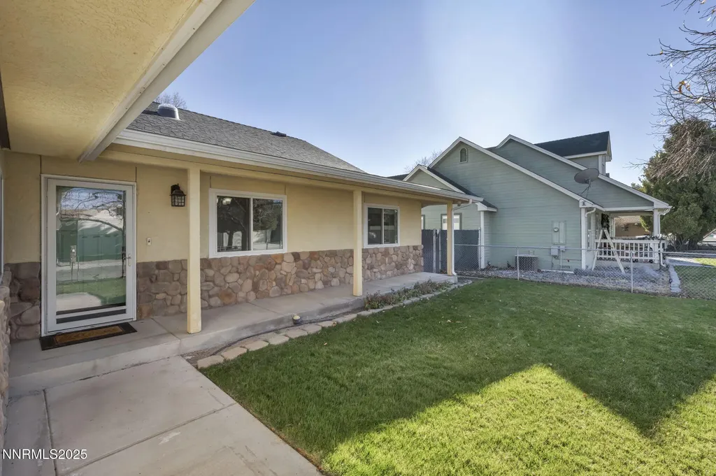 316 Kay Yerington NV 89447