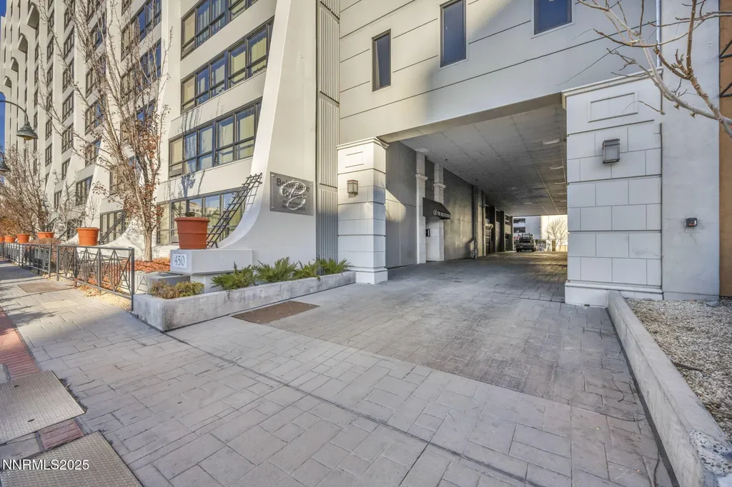 450 Arlington Reno NV 89503
