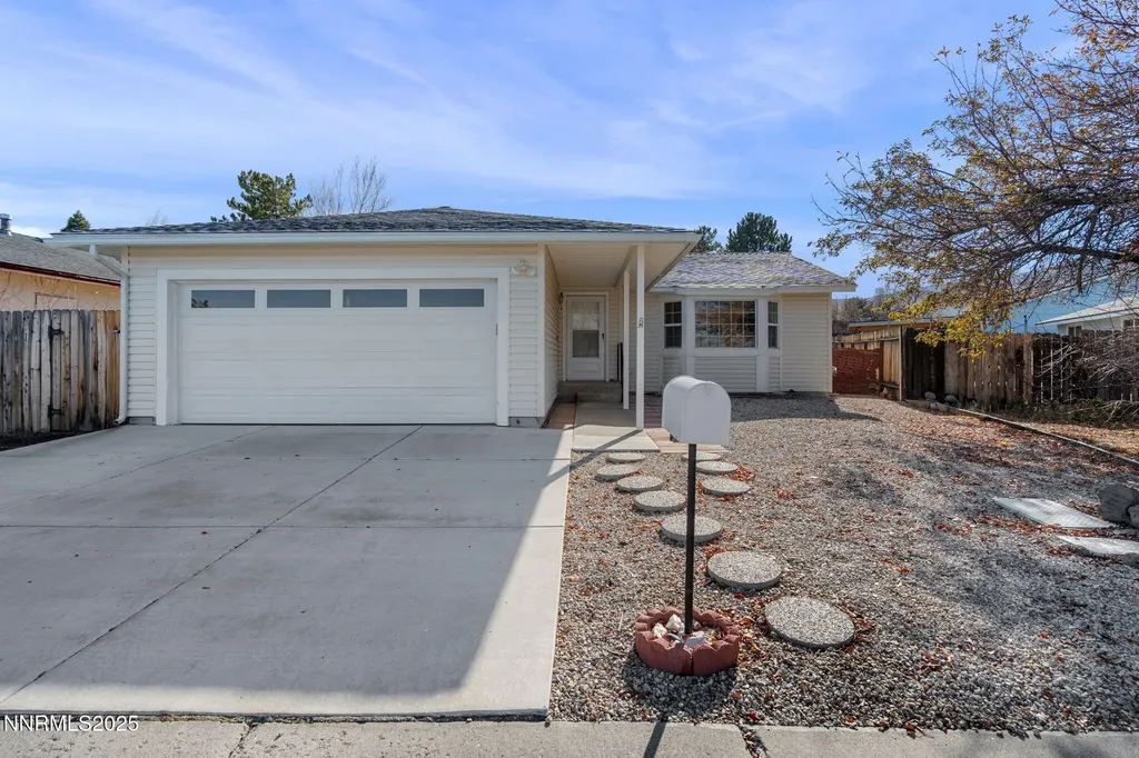 8696 Red Baron Reno NV 89506