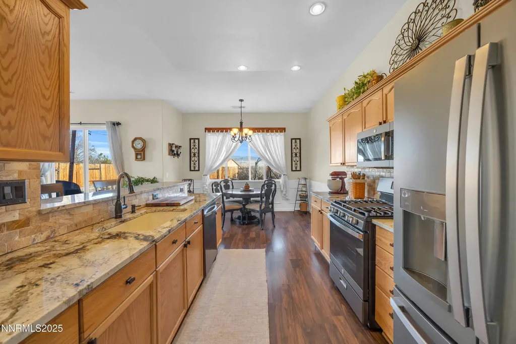 3630 Grove Springs Sparks NV 89436