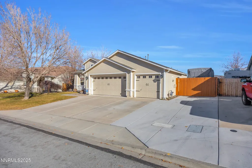 3630 Grove Springs Sparks NV 89436