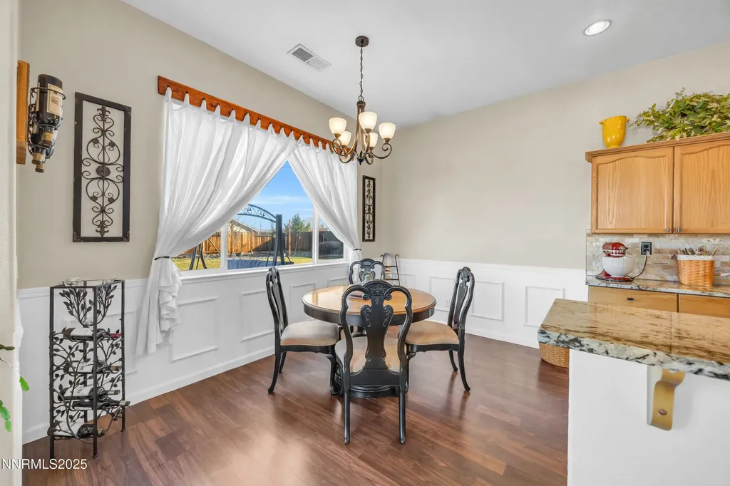 3630 Grove Springs Sparks NV 89436