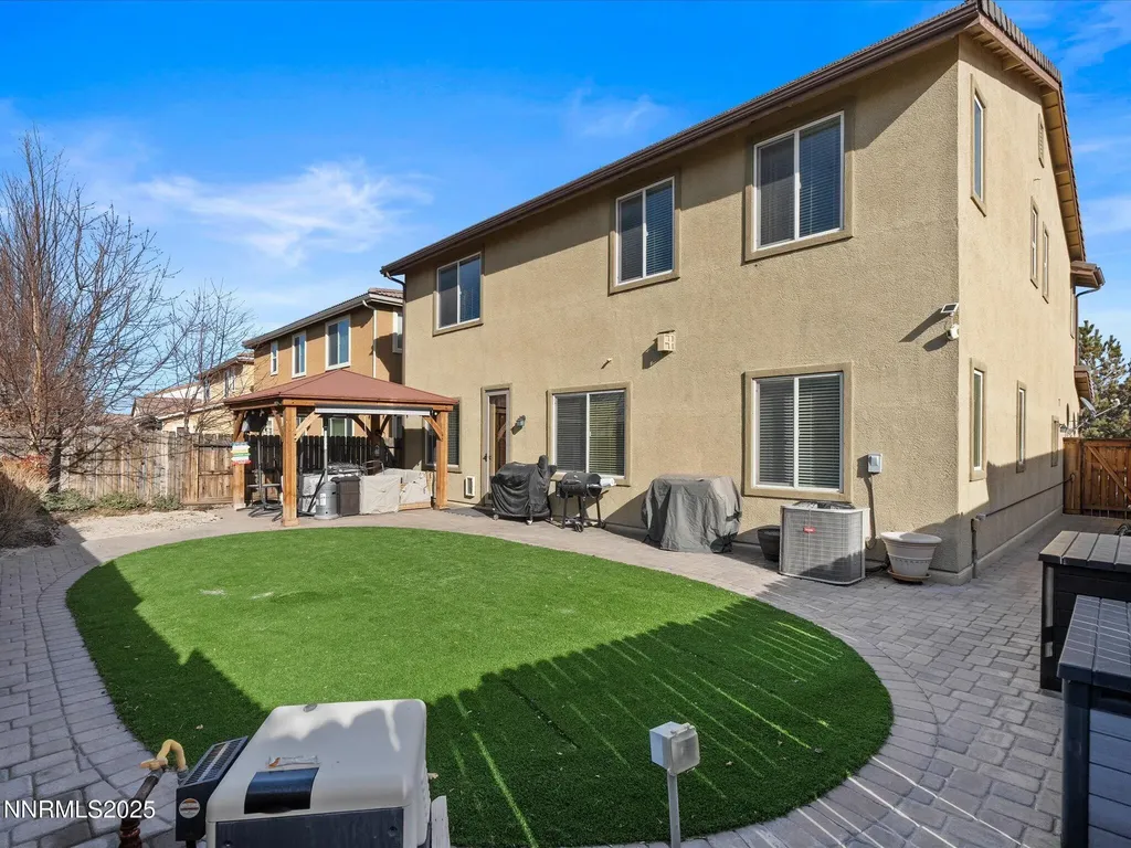 2135 Horse Prairie Reno NV 89521