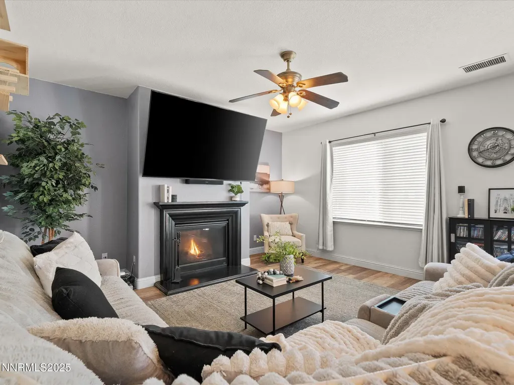2135 Horse Prairie Reno NV 89521